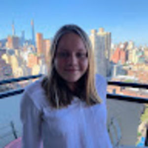 Meet your Posher, Elise